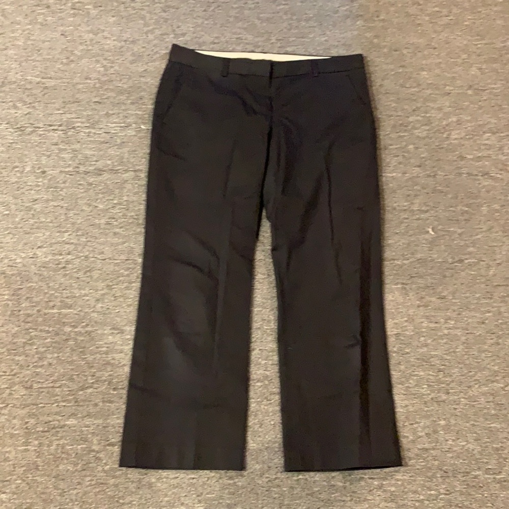 Theory Black Capri pants